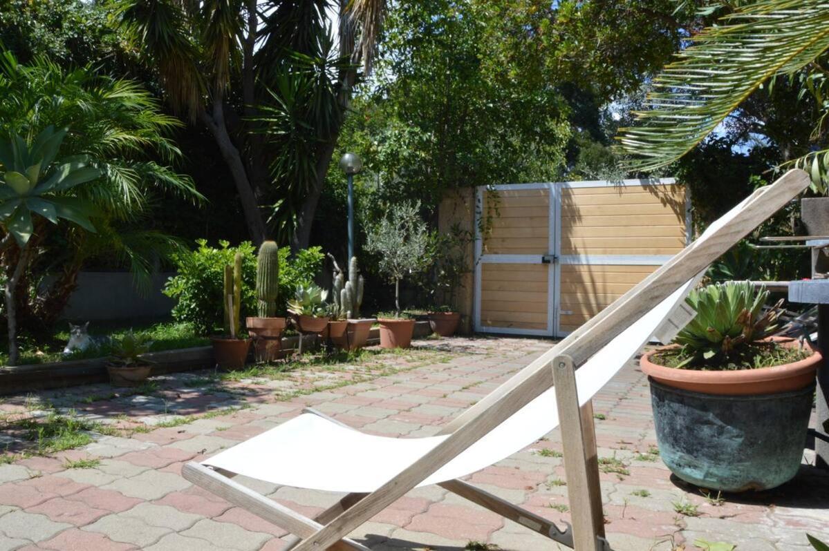 Casa Vacanze Rocco Àrbatax Exterior foto