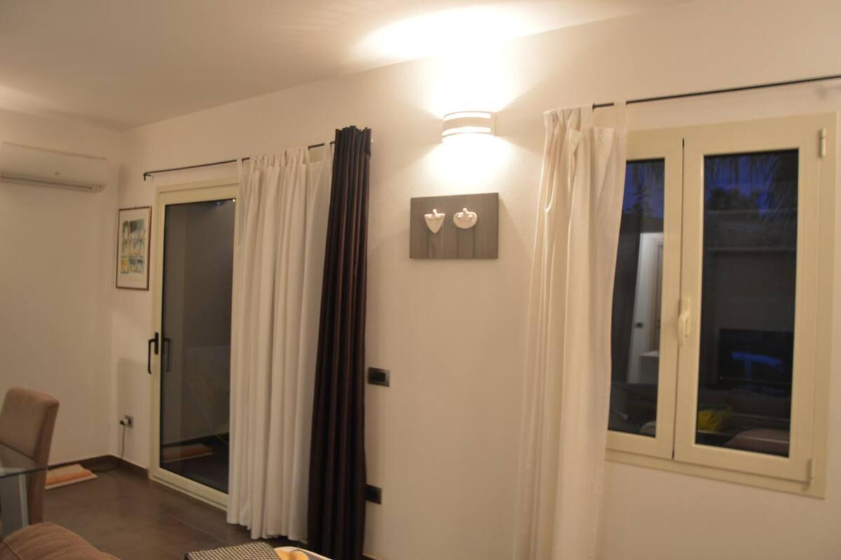 Casa Vacanze Rocco Àrbatax Exterior foto